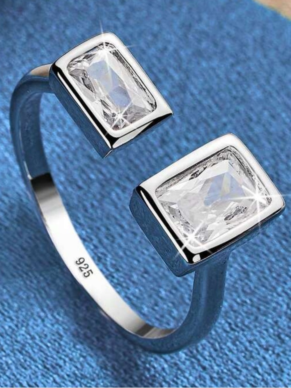 925 Sterling Silver Cubic Zirconia Ring